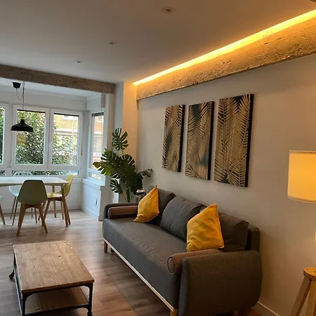 Modern Self Check In Center شقة *