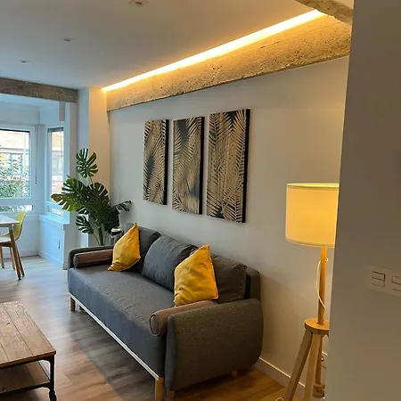 Modern Self Check In Center * 毕尔巴鄂