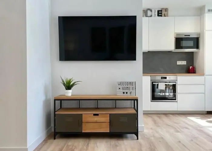 Modern Self Check In Center * 毕尔巴鄂