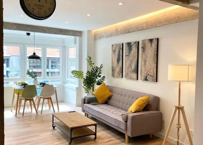 Modern Self Check In Center * 毕尔巴鄂